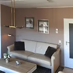 Pieck Mit Parkplatz Und Privater Garage Appartamento Winterberg