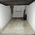 Appartamento Pieck Mit Parkplatz Und Privater Garage
