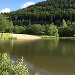 Pieck Mit Parkplatz Und Privater Garage Appartamento *