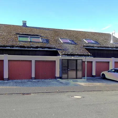 Daire Pieck Mit Parkplatz Und Privater Garage