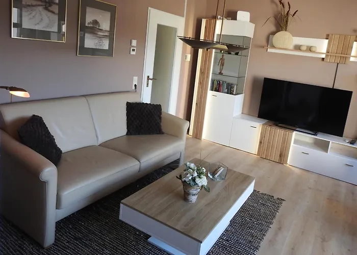 アパート Pieck Mit Parkplatz Und Privater Garage