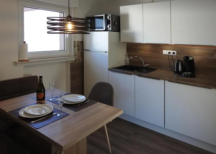 アパート Pieck Mit Parkplatz Und Privater Garage ヴィンターベルク