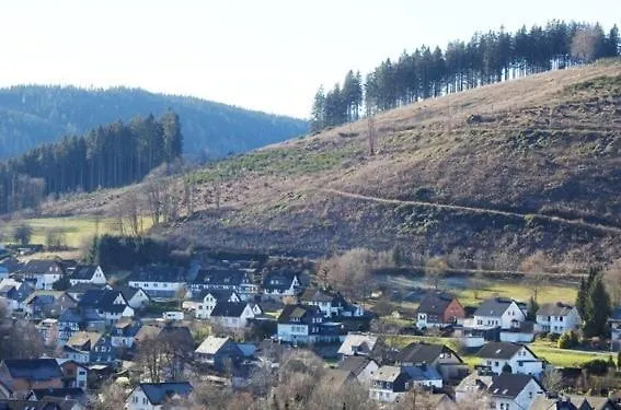 Pieck Mit Parkplatz Und Privater Garage ヴィンターベルク