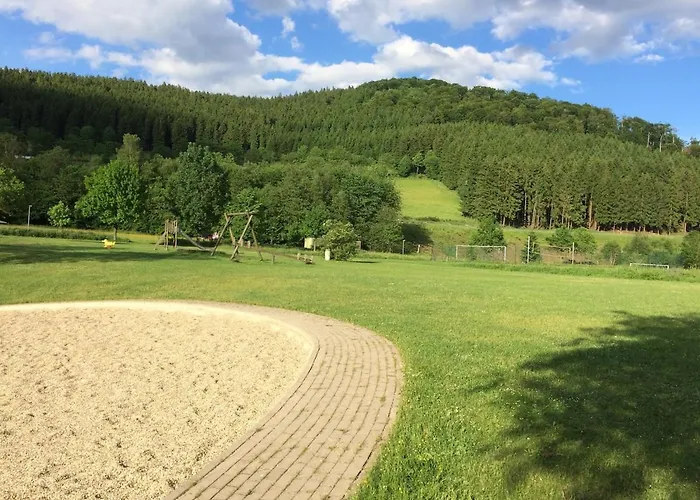 Pieck Mit Parkplatz Und Privater Garage アパート